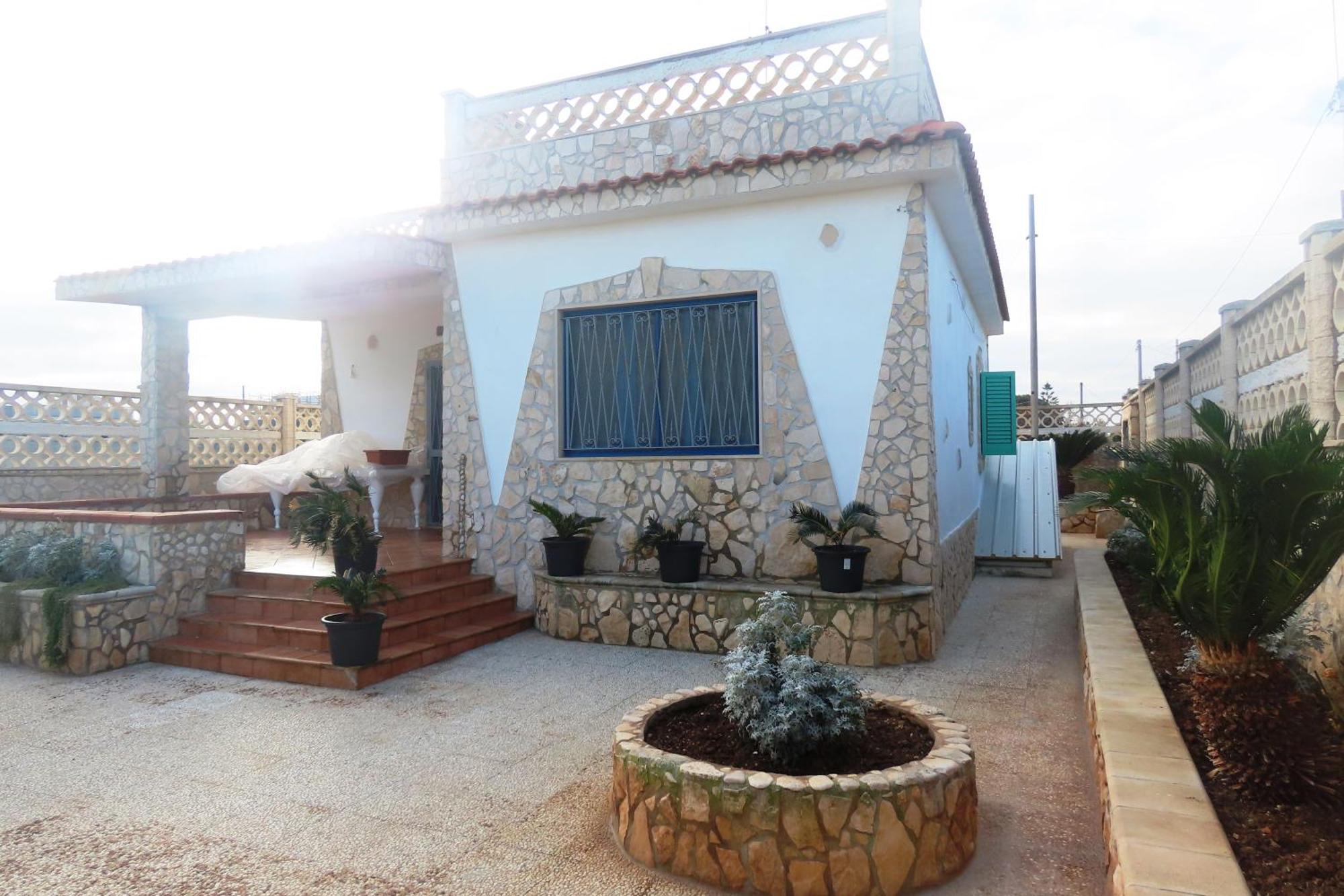 Vila California Bari Exteriér fotografie